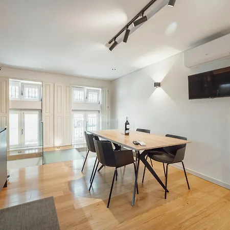Apartment 24 Agosto Amazing Triplex By Vacationy